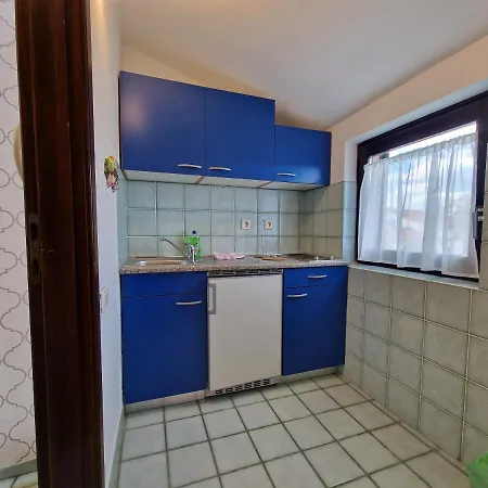 Apartments Katarina - New Renovated Rovinj Exterior photo
