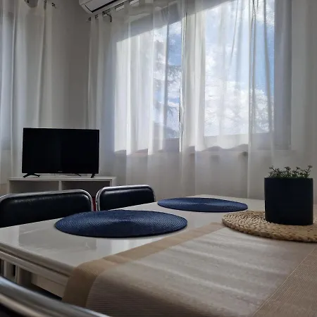 Apartments Katarina - New Renovated Rovinj Exterior photo