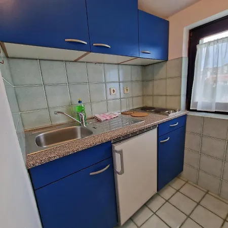 Apartments Katarina - New Renovated Rovinj Exterior photo