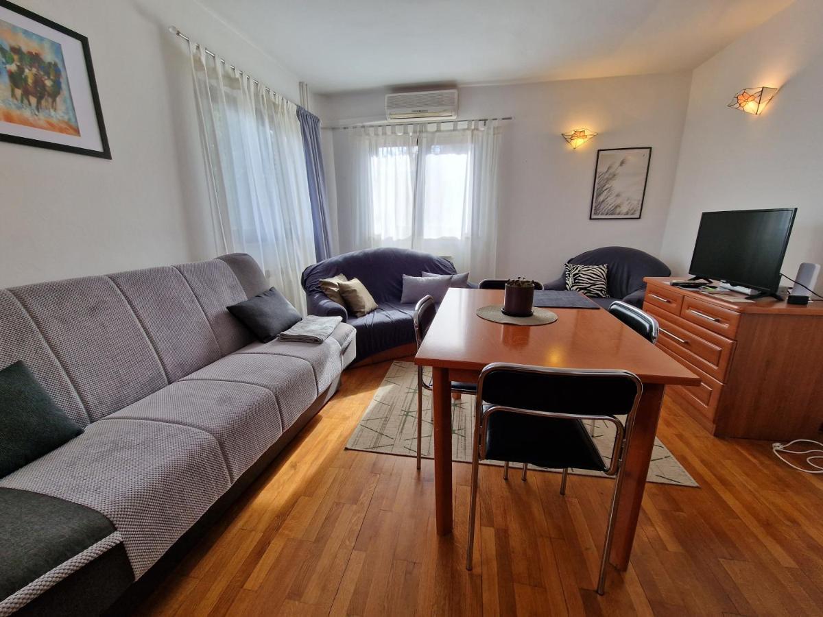 Katarina - New Renovated Apartment *